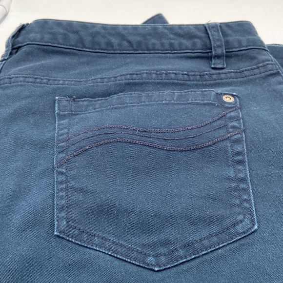 Northern Reflections Weekend Stretch Navy Jeans Size 16 Regular - Picture 6 of 6